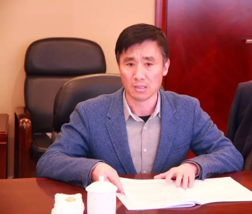 课题引领促提升中期汇报见成效崇真中学省十三五规划课题中期成果汇报